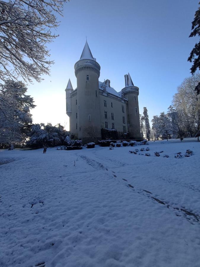 Chateau Saint-Chartier Bed & Breakfast Екстериор снимка